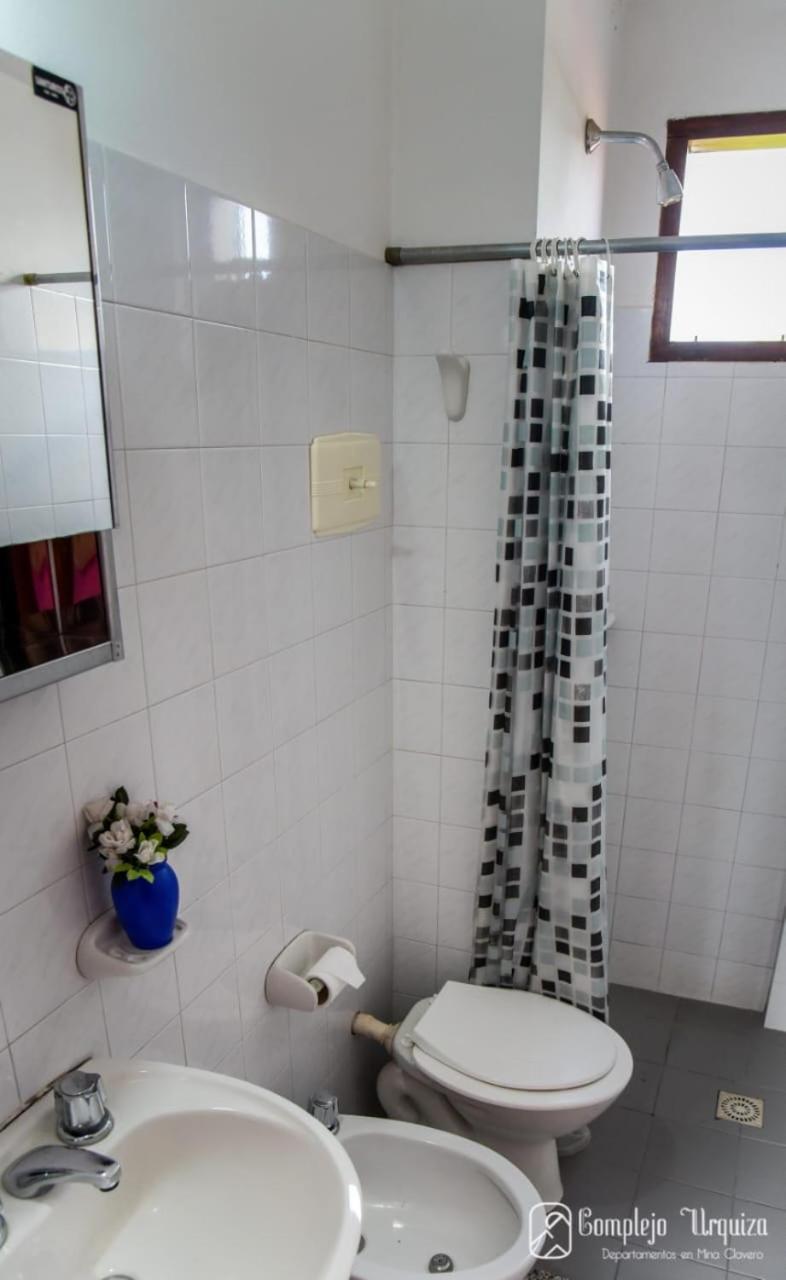 Complejo Urquiza Departamentos Apartamento Mina Clavero Exterior foto