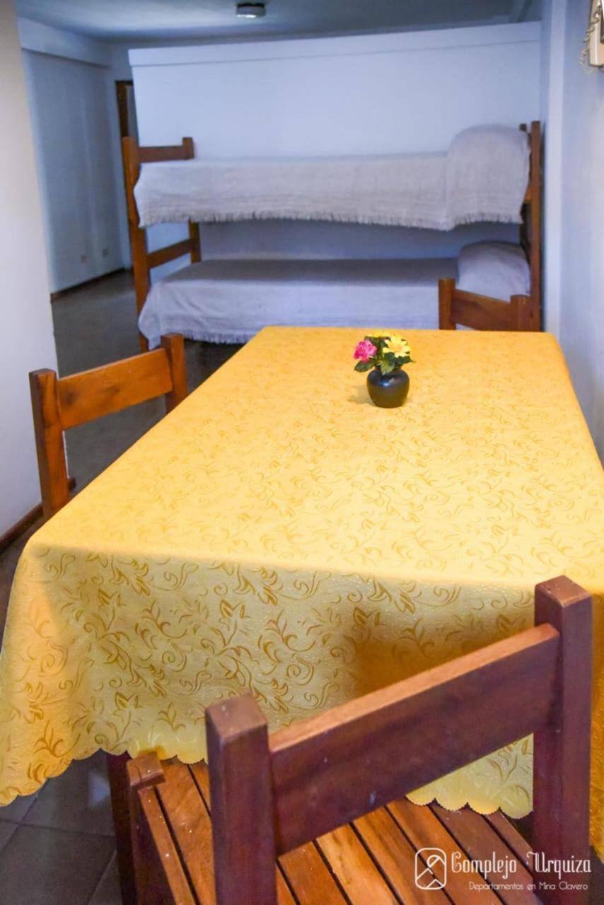 Complejo Urquiza Departamentos Apartamento Mina Clavero Exterior foto